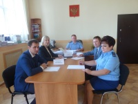 Елена Рогова совместно с прокуратурой провела выездной прием граждан Бековского района