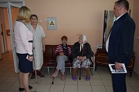 Елена Рогова посетила Дом ветеранов в г. Пензе