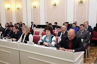        Елена Рогова приняла участие в очередной 14 сессии Законодательного Собрания Пензенской области
